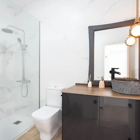 Sunrise In Paradise 아데제